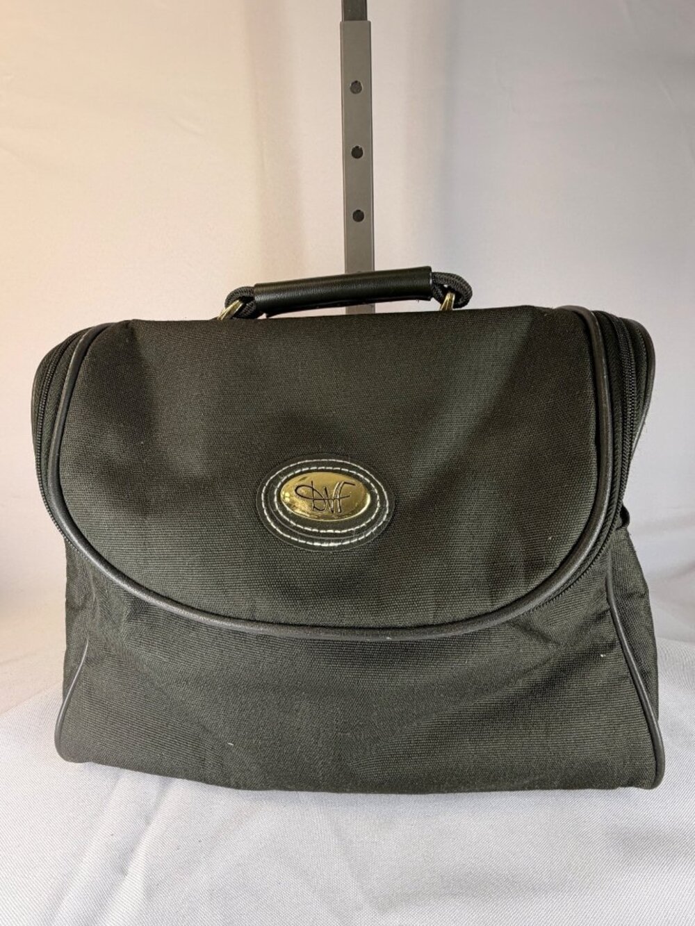 Diane Von Furstenberg DVF Black Canvas Travel Bag Toiletry Cosmetic Case Gold Lo